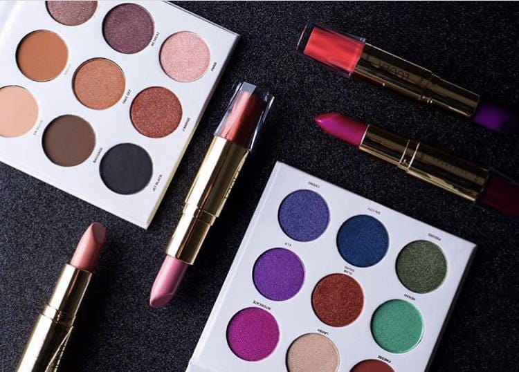 Glam on the go with skin loving beauty hybrids (multitasking make up)! | Loolacosmetics